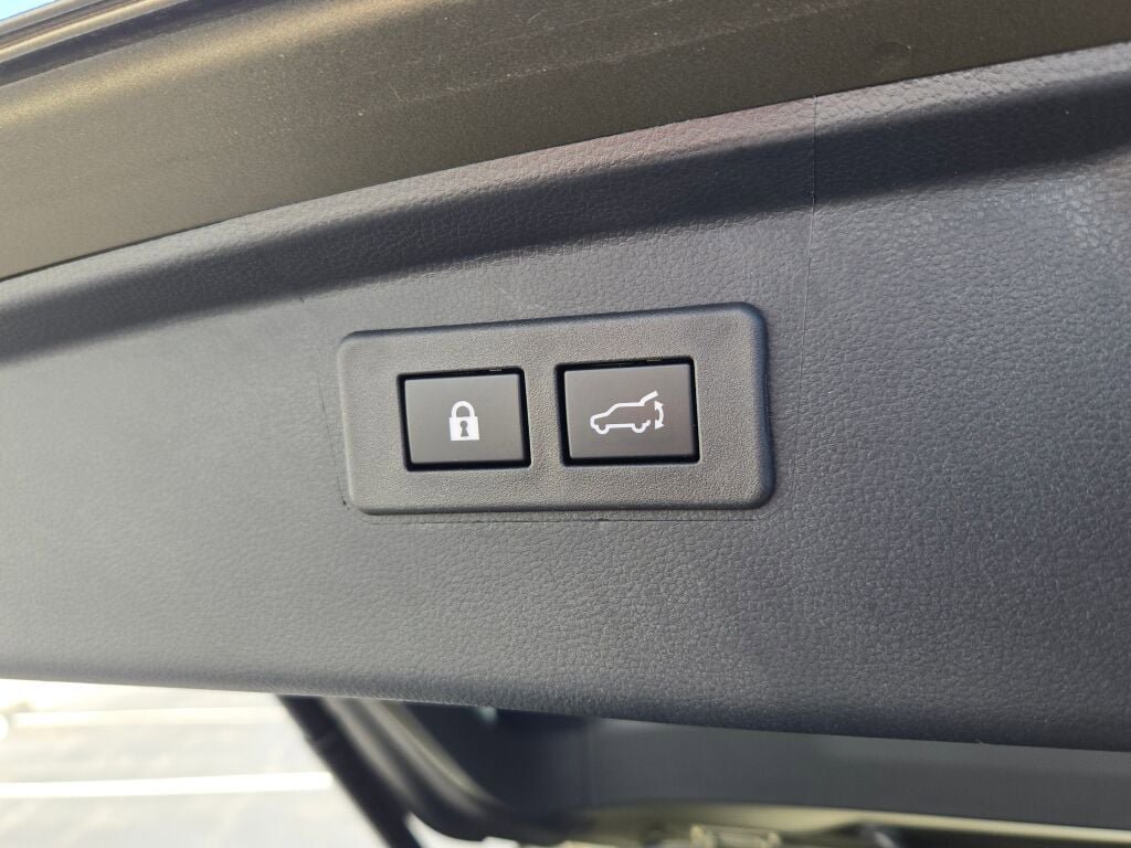 New 2025 Subaru Outback Limited image 18