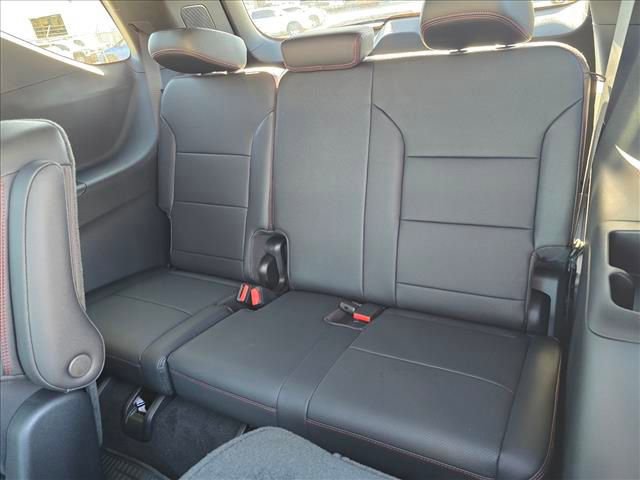 New 2026 Chevrolet Traverse RS image 18