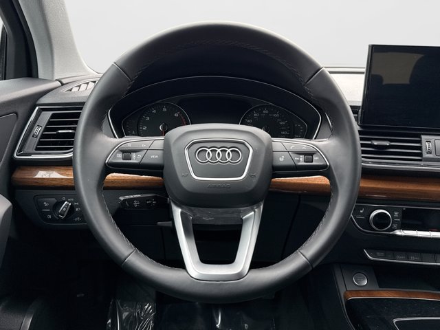 Used 2024 Audi Q5 2.0T Premium AWD/4WD image 12