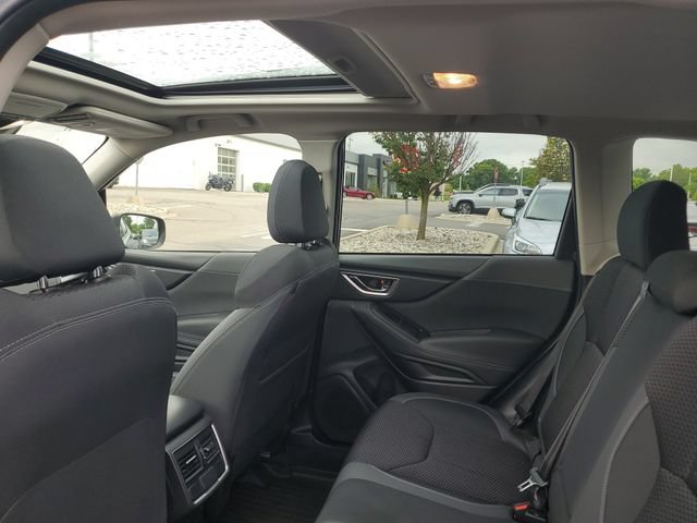 Used 2021 Subaru Forester Premium AWD/4WD image 9