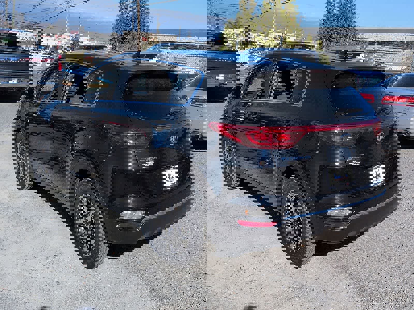 Used 2022 Kia Sportage LX image 6