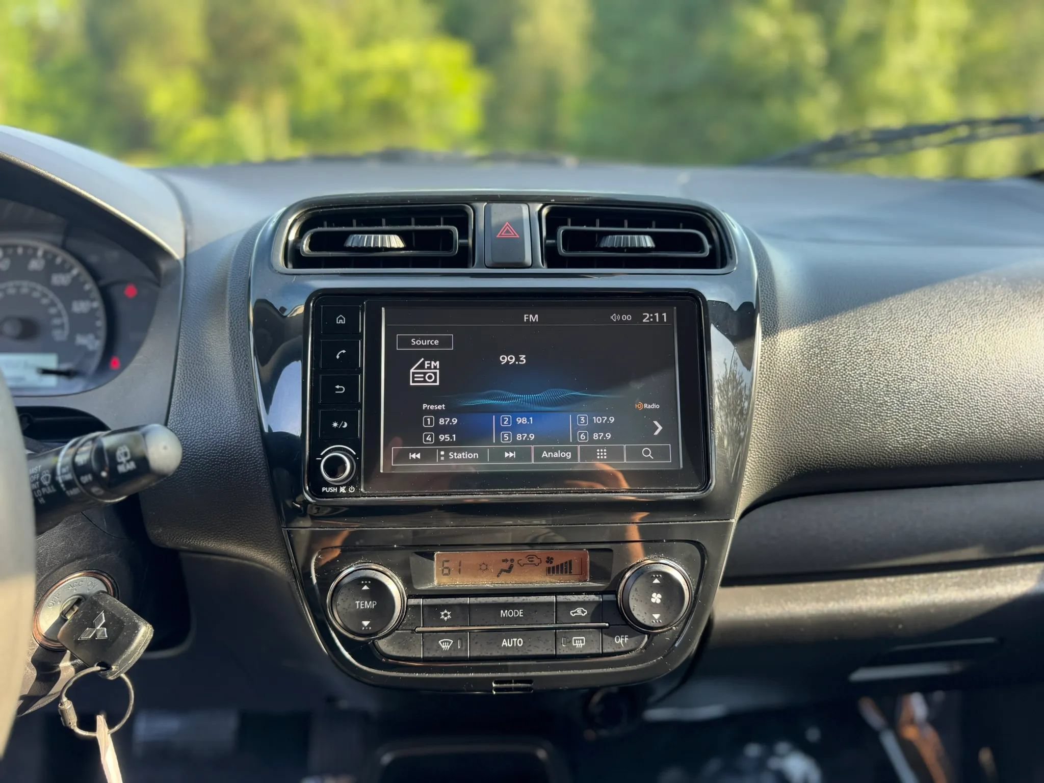 Used 2024 Mitsubishi Mirage ES FWD image 17