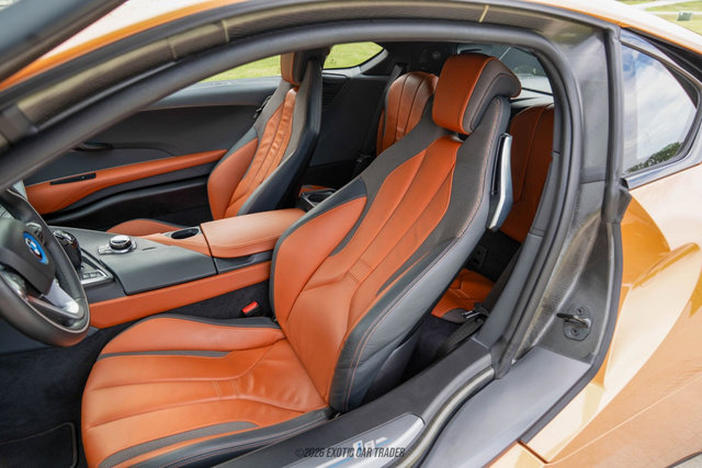 Used 2019 BMW i8 Coupe AWD/4WD image 47