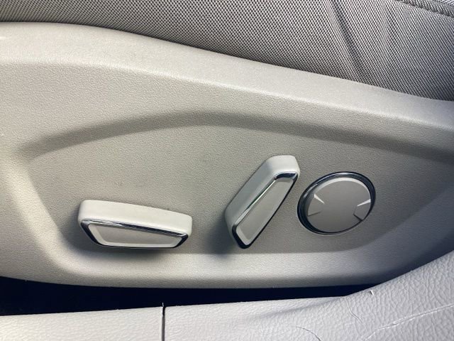 Used 2019 Ford Fusion SE image 27