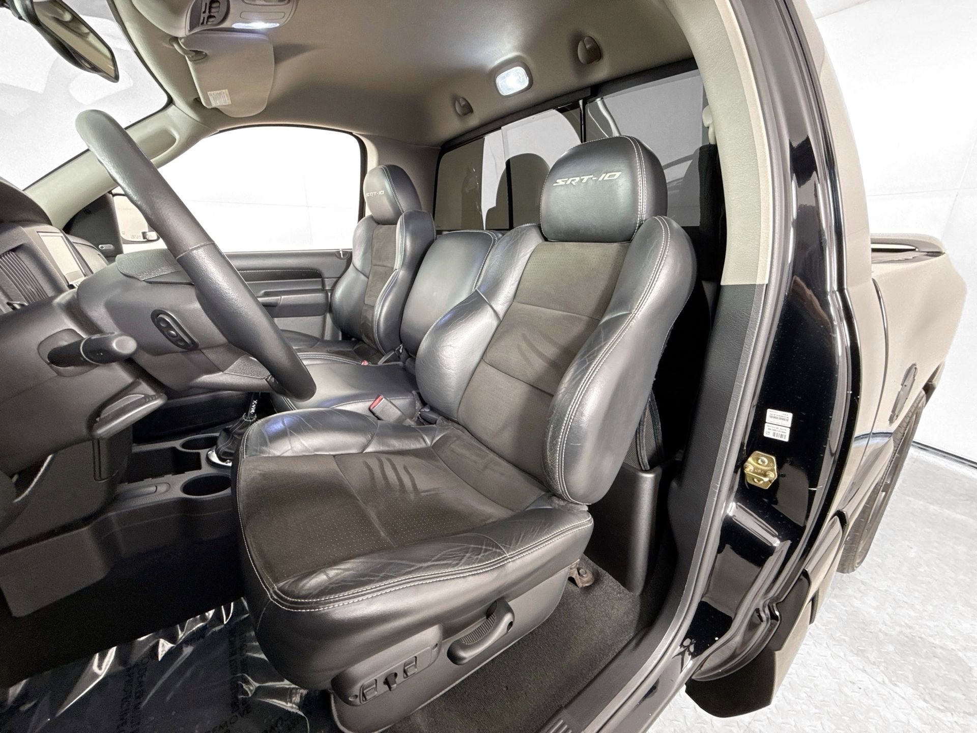 Used 2004 Dodge Ram 1500 Truck 2WD Regular Cab image 10