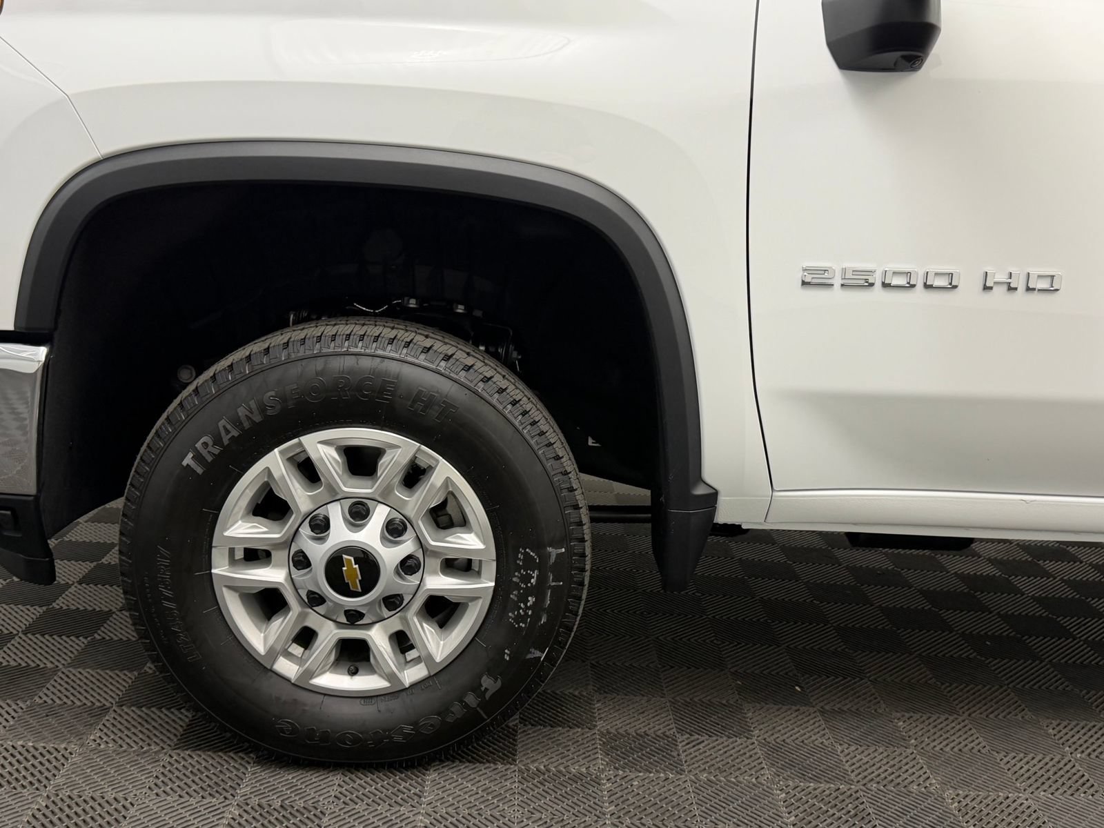 New 2026 Chevrolet Silverado 2500 LT w/ All Star Edition AWD/4WD image 12