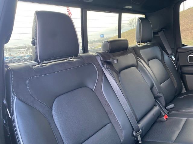 New 2026 RAM 1500 Laramie w/ Sport Appearance Package AWD/4WD image 32