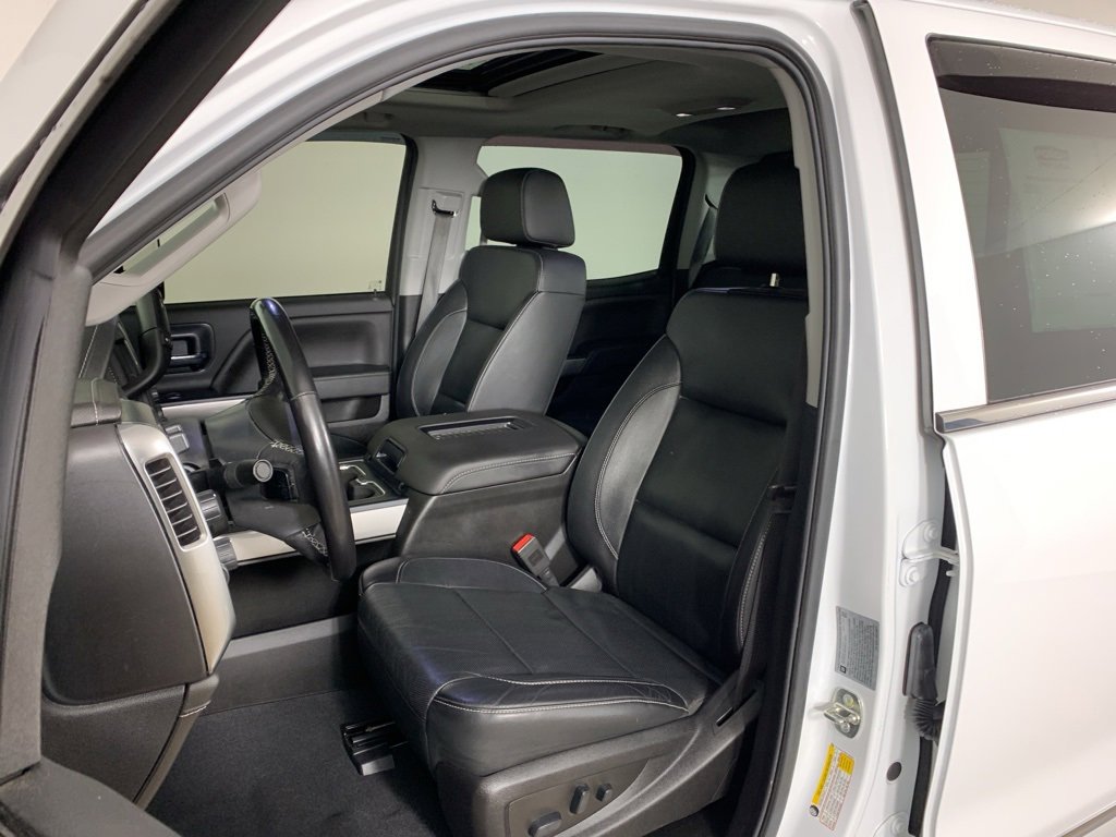 Used 2019 Chevrolet Silverado 3500 LTZ w/ Duramax Plus Package image 30