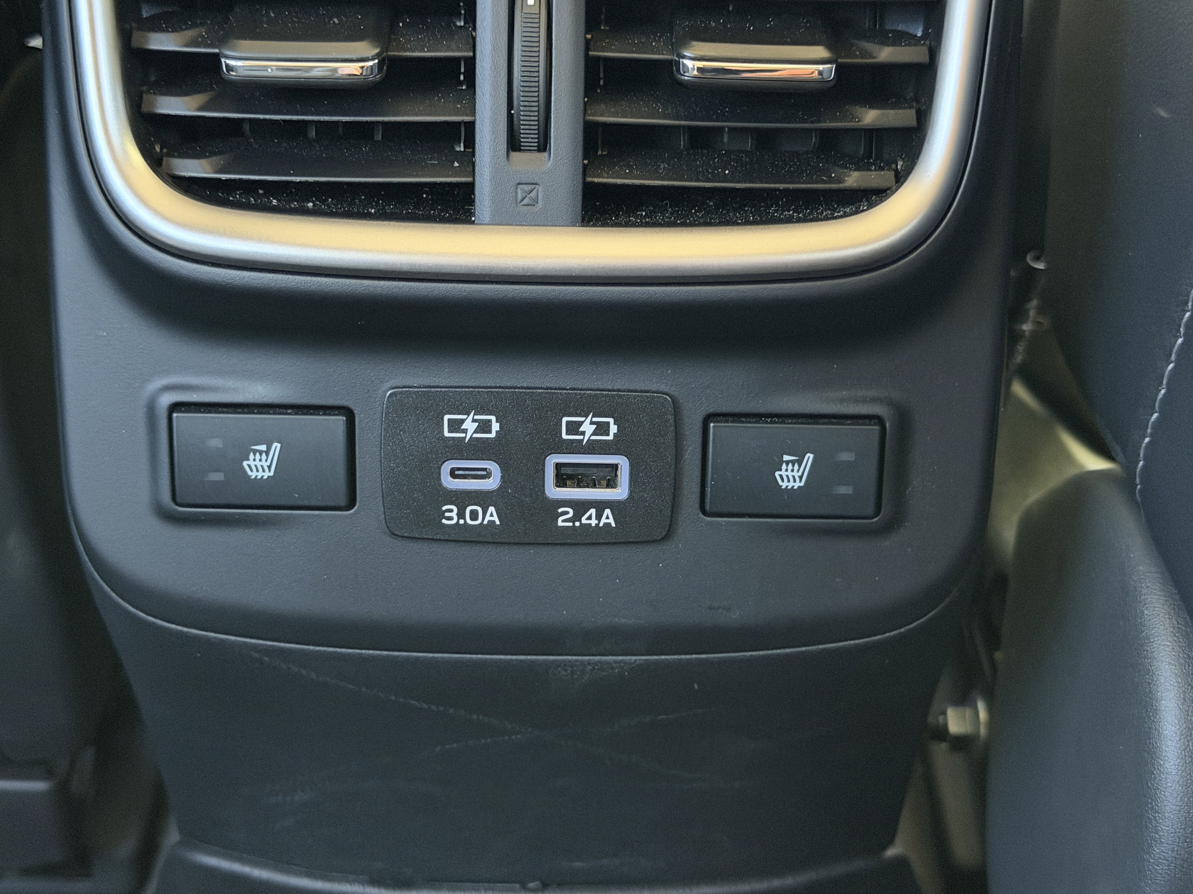 Used 2025 Subaru Outback Limited image 29