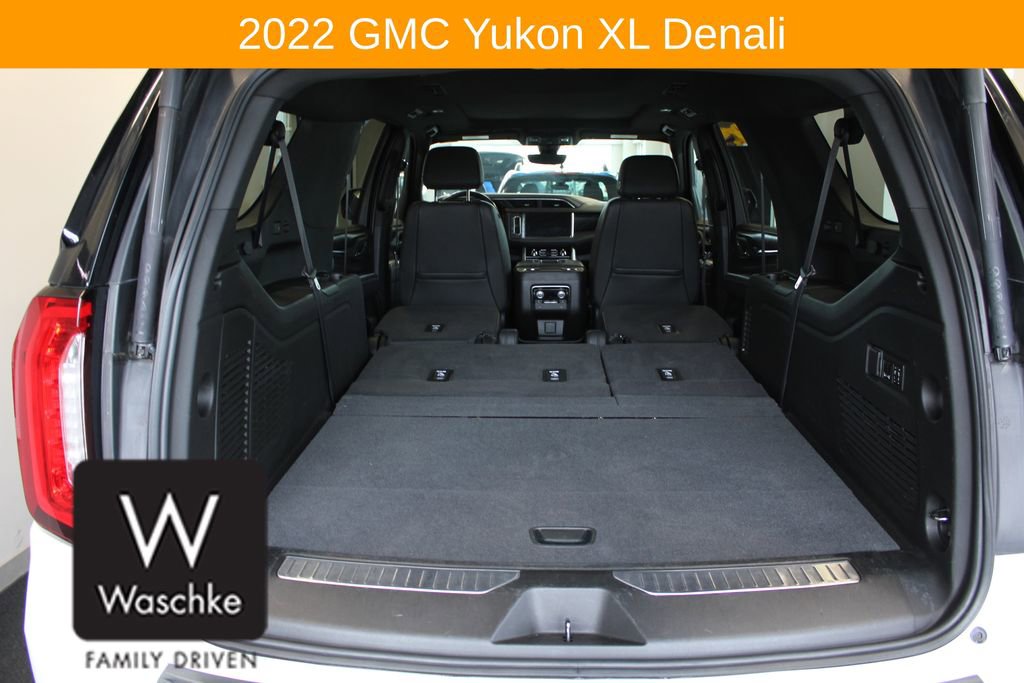 Used 2022 GMC Yukon XL Denali w/ Denali Premium Package AWD/4WD image 22