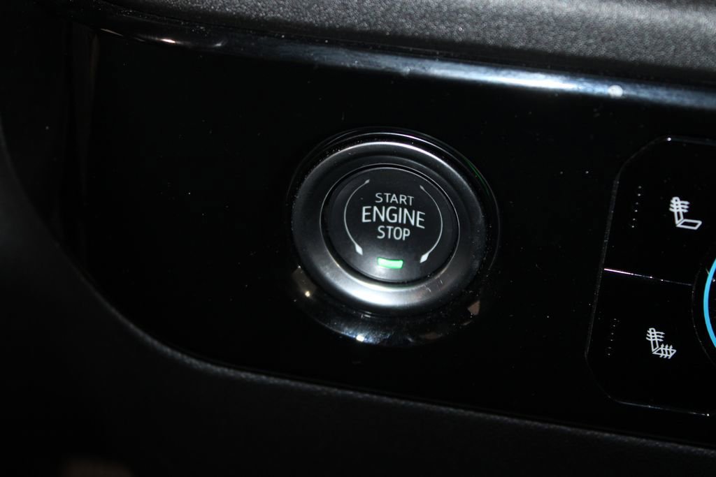 Used 2024 GMC Sierra 1500 SLT image 29