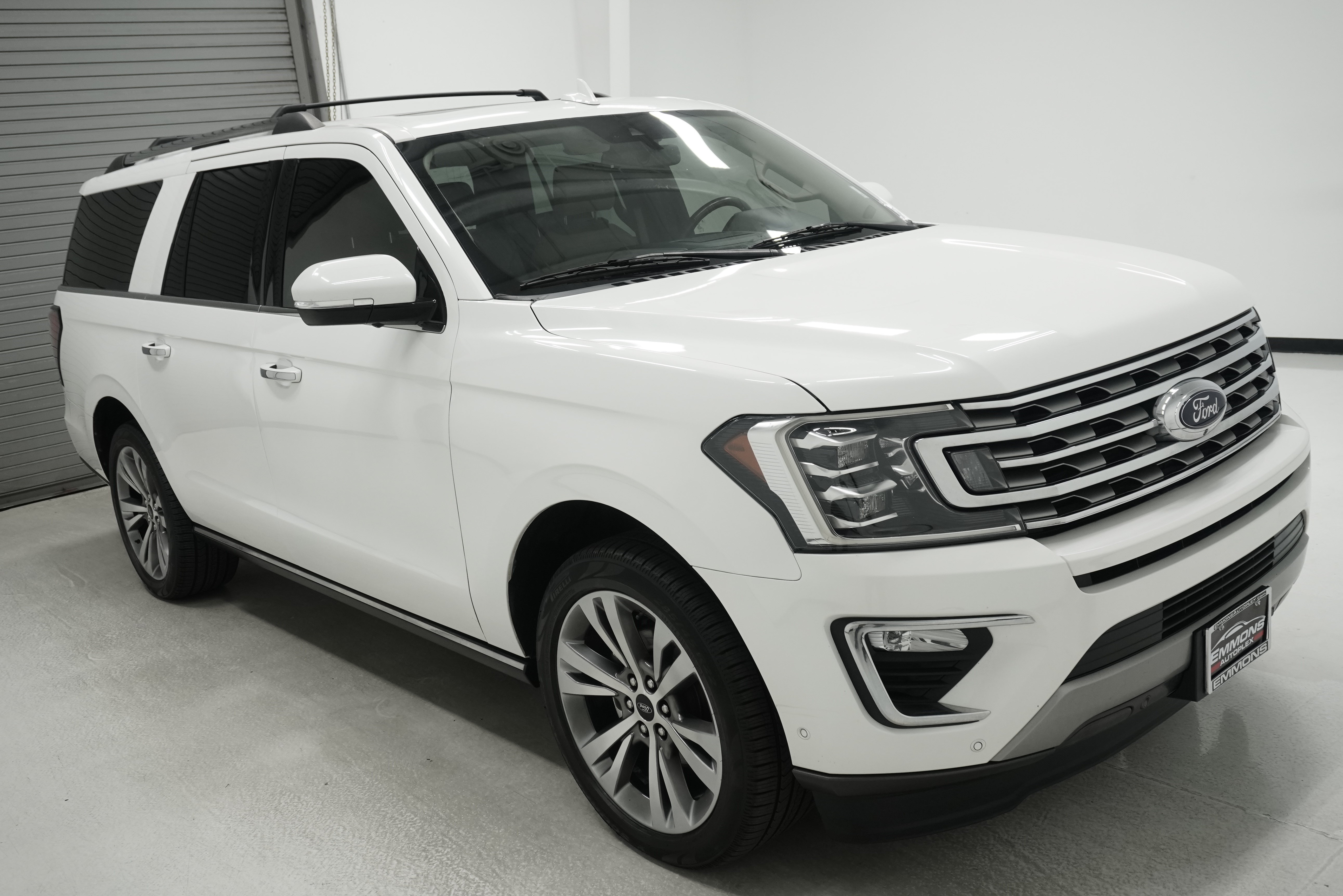 Used 2020 Ford Expedition Max Limited RWD image 3