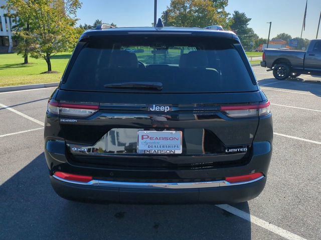 New 2025 Jeep Grand Cherokee Limited w/ Trailer Tow Package image 5