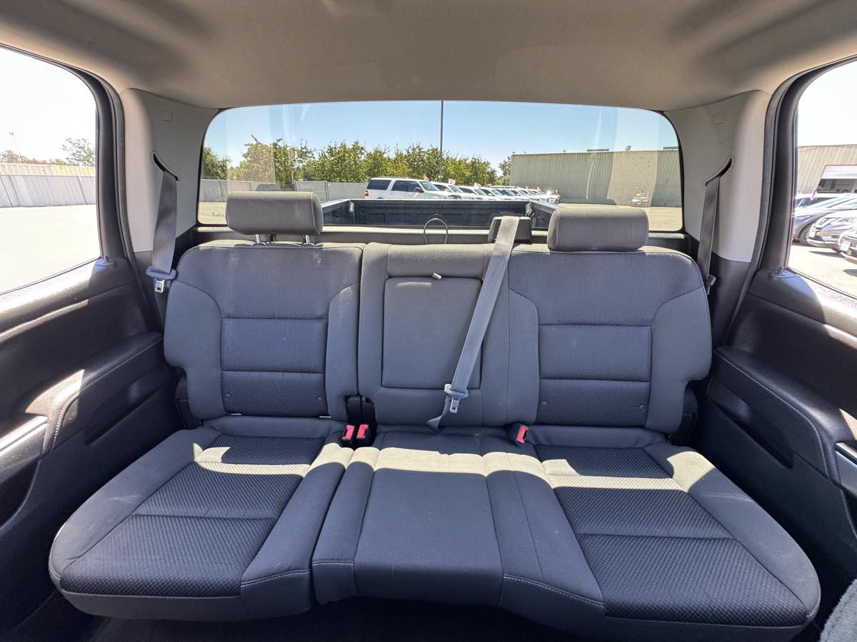 Used 2017 Chevrolet Silverado 1500 LT AWD/4WD image 34