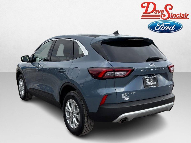 Used 2023 Ford Escape Active w/ Tech Pack #2 AWD/4WD image 9