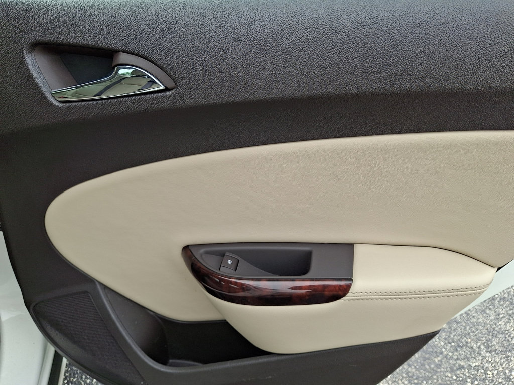 Used 2014 Buick Verano Convenience FWD image 14