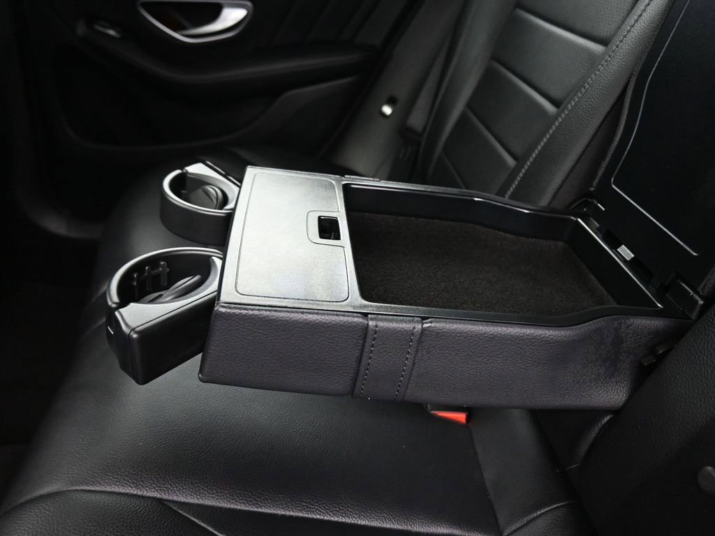 Used 2018 Mercedes-Benz GLC 300 4MATIC Coupe image 44