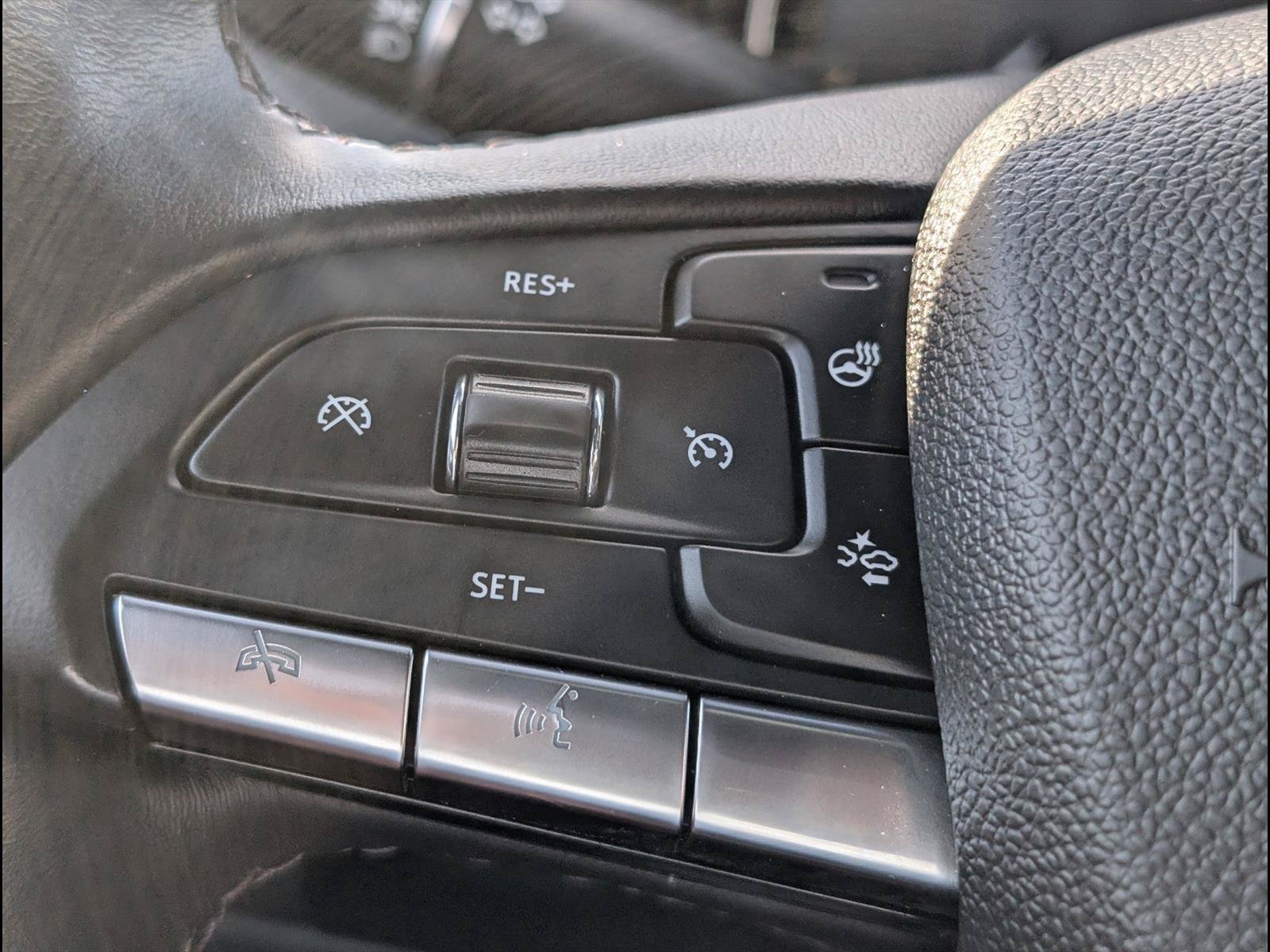 Used 2023 Cadillac CT5 Luxury w/ Cold Weather Package RWD image 17