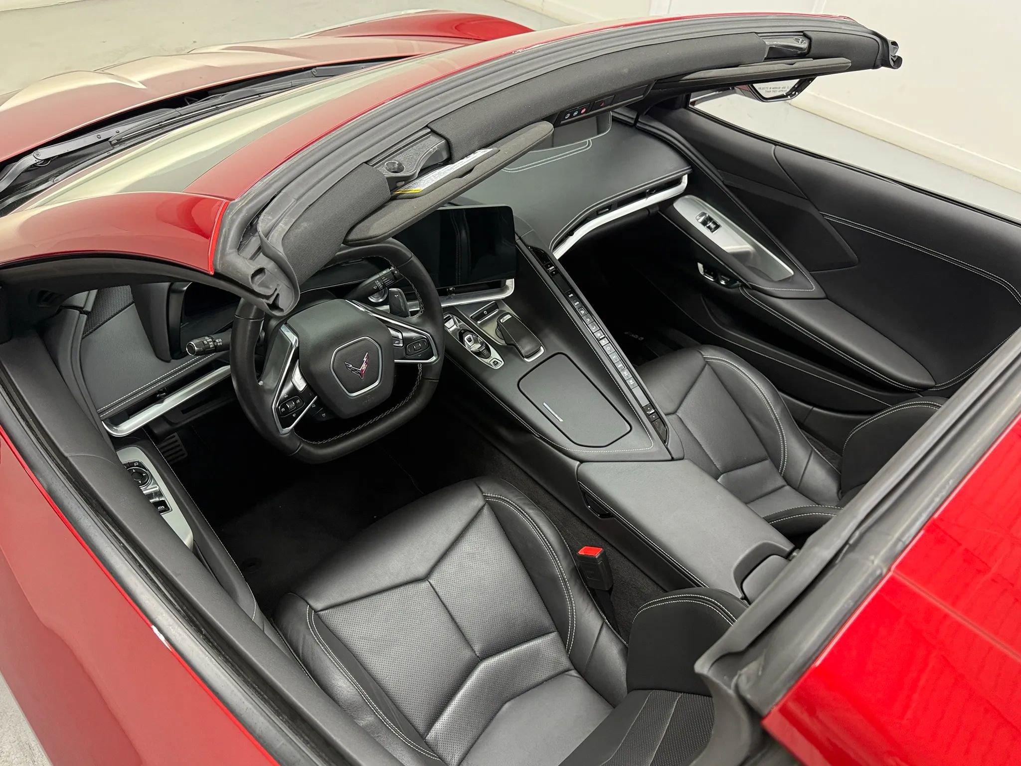 Used 2023 Chevrolet Corvette Stingray Coupe w/ Z51 Performance Package image 14