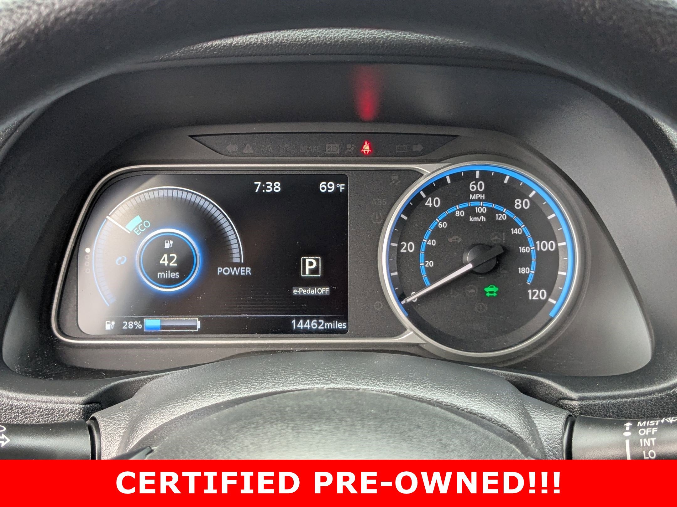 Certified 2024 Nissan Leaf S image 19