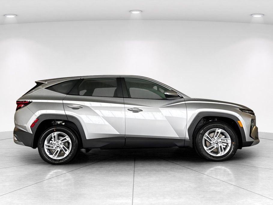 New 2026 Hyundai Tucson SE FWD image 3