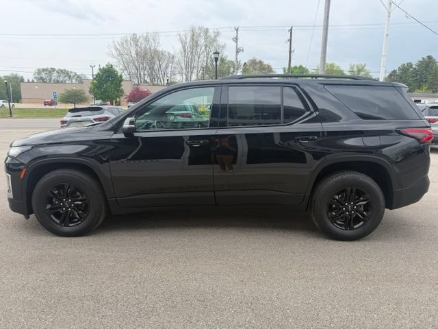 Used 2023 Chevrolet Traverse LT w/ Midnight/Sport Edition AWD/4WD image 6