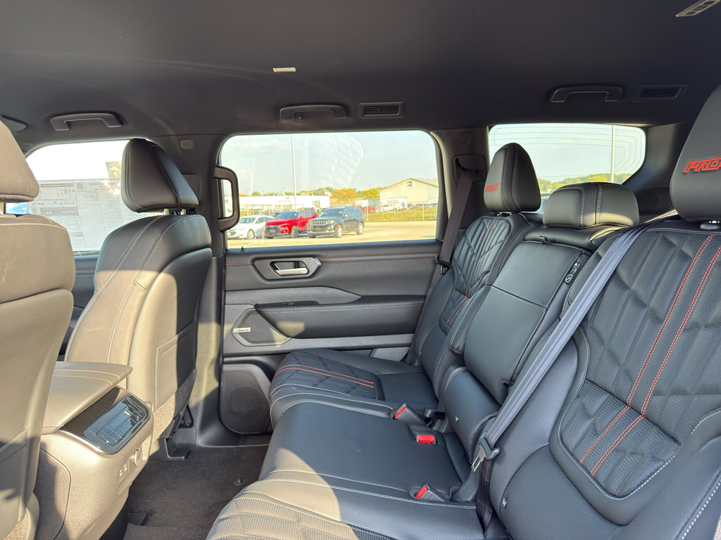 New 2026 Nissan Armada PRO-4X image 33