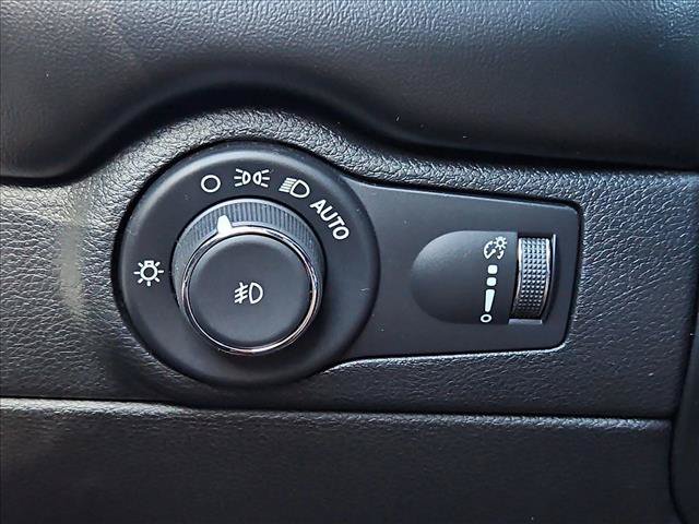 Used 2021 Dodge Durango GT RWD image 16