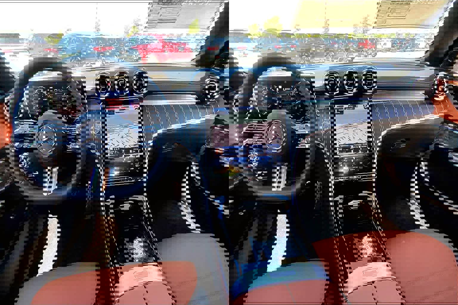 Certified 2024 Mercedes-Benz C 300 Sedan image 7