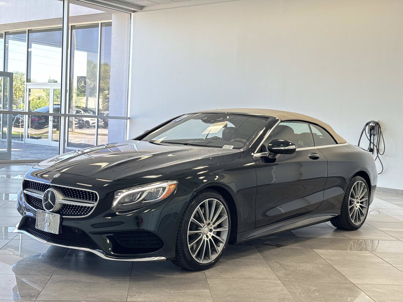 Used 2017 Mercedes-Benz S 550 Cabriolet image 26