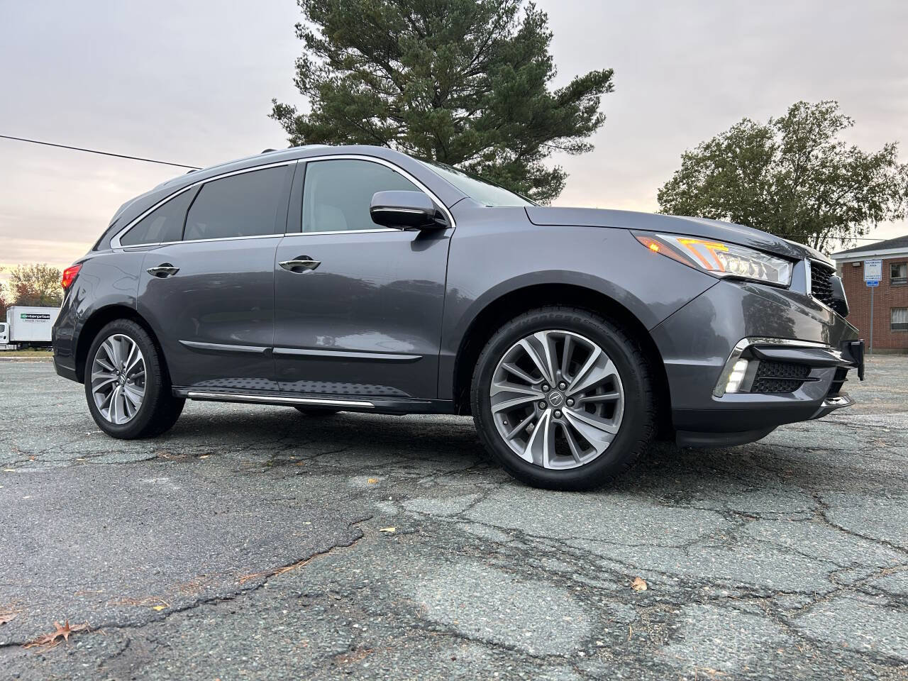 Used 2018 Acura MDX SH-AWD w/ Technology Package image 12
