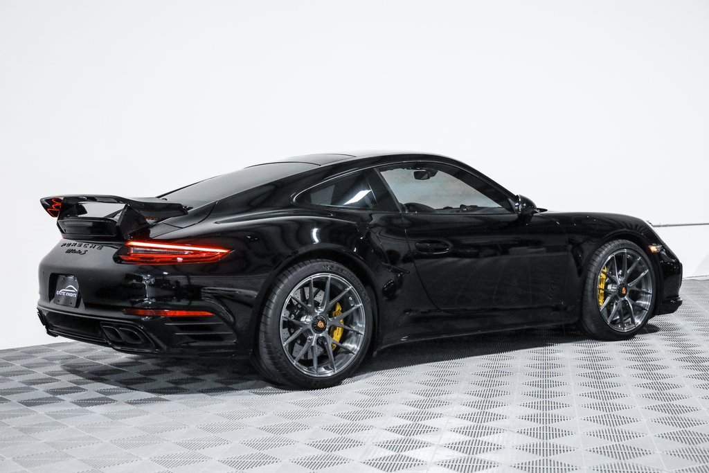 Used 2018 Porsche 911 Turbo S image 4