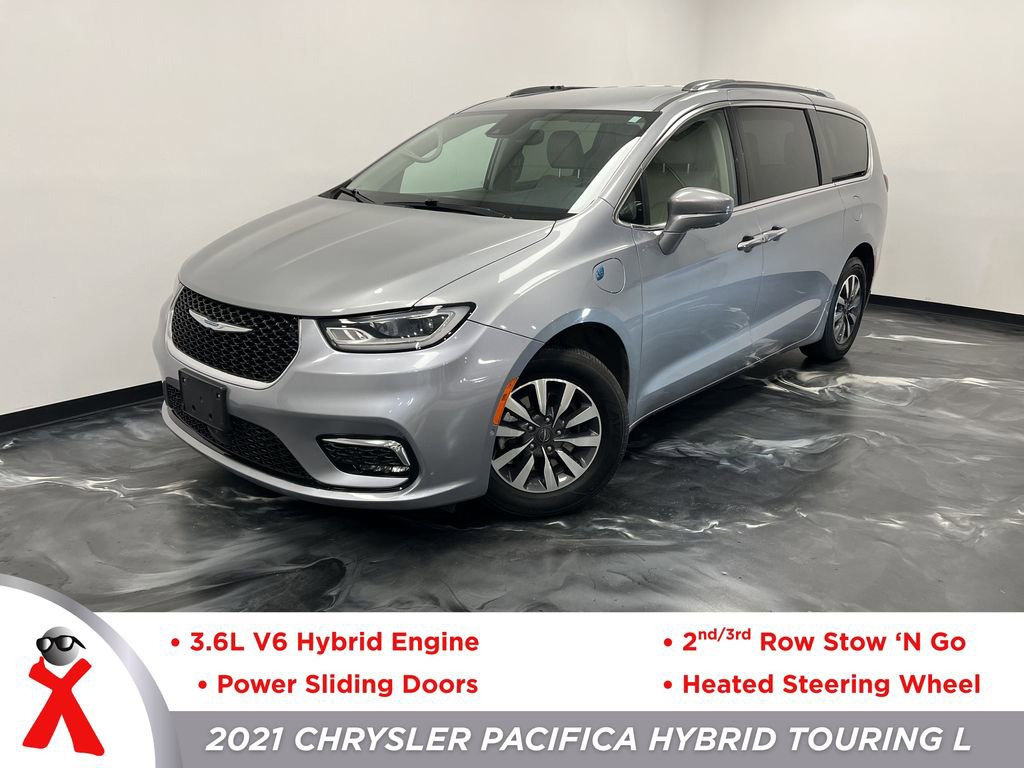Used 2021 Chrysler Pacifica Touring-L image 1