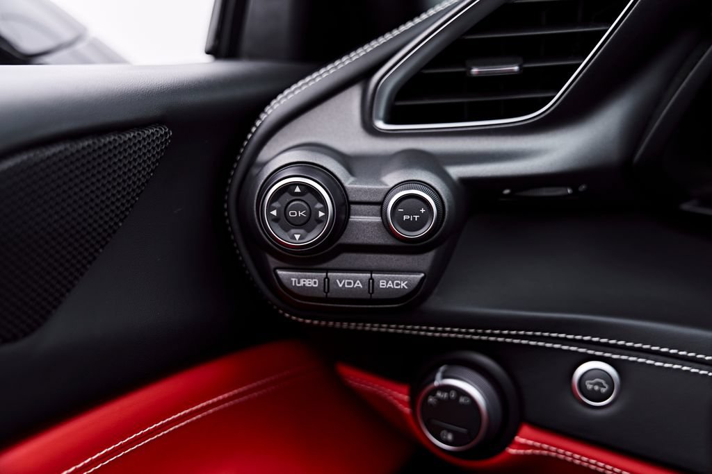 Used 2018 Ferrari 488 Spider RWD image 71