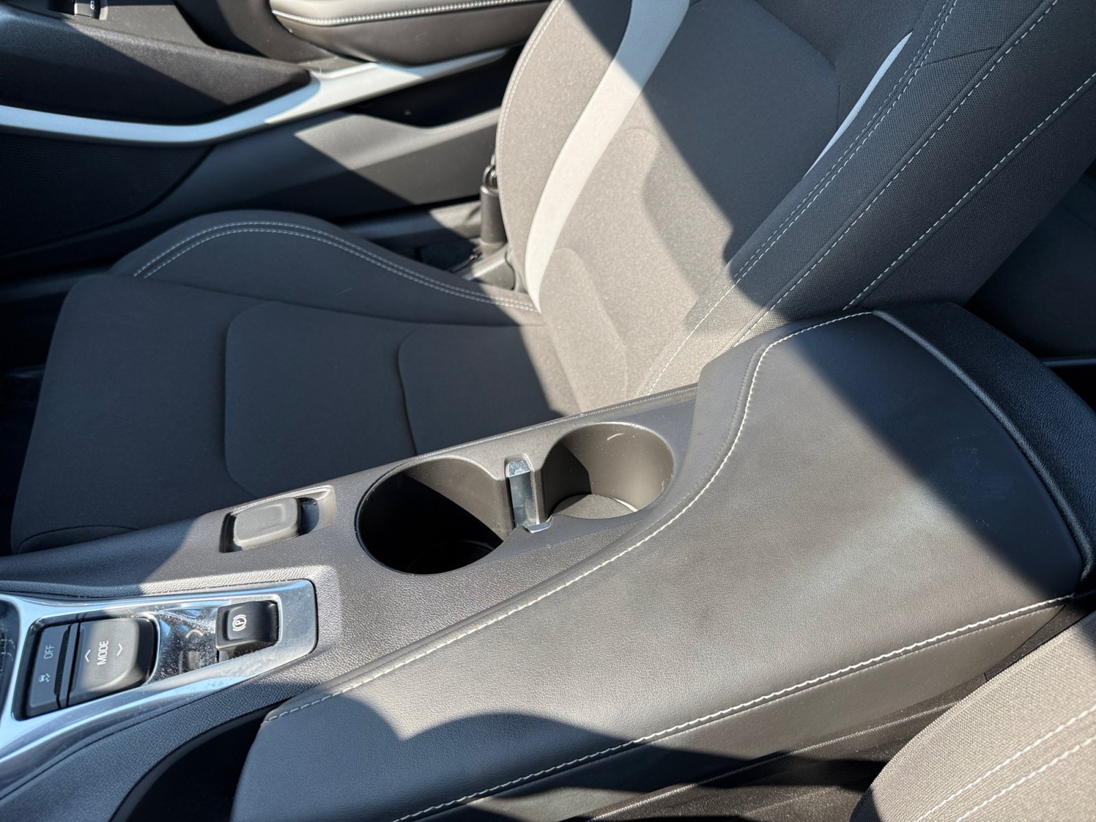 Used 2018 Chevrolet Camaro SS RWD image 14