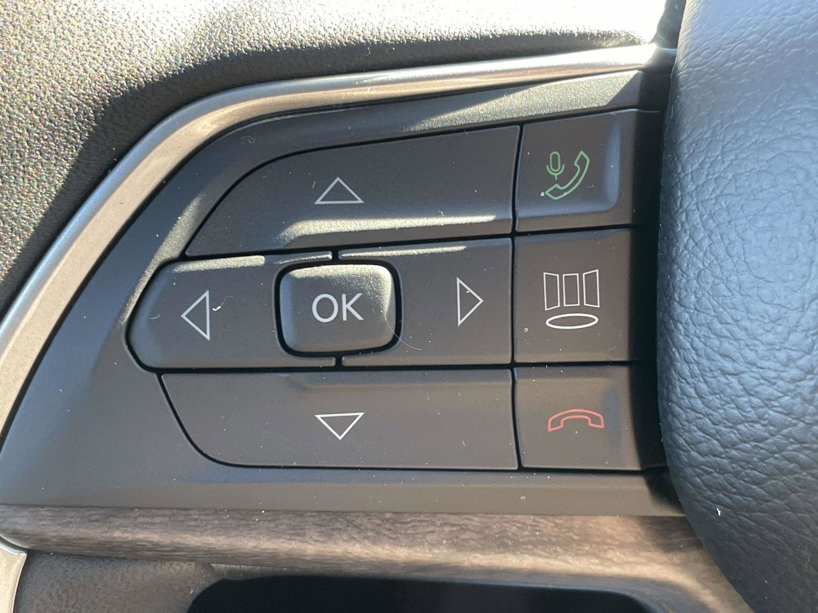 New 2025 Jeep Grand Cherokee Limited image 9