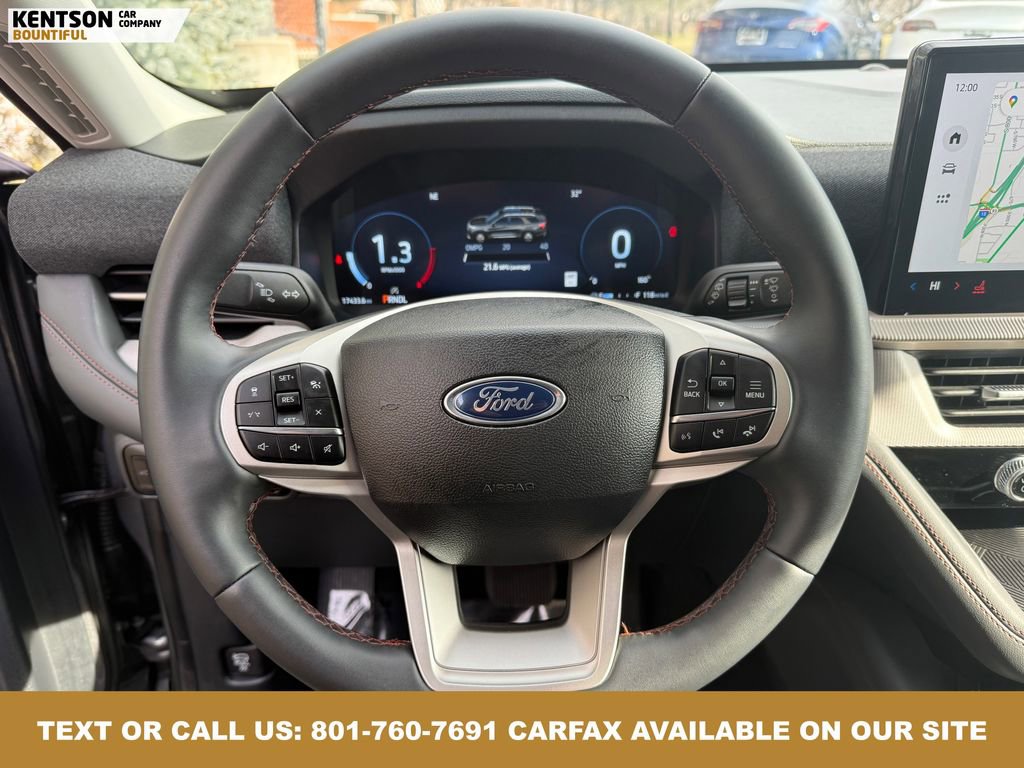 Used 2025 Ford Explorer Active image 17