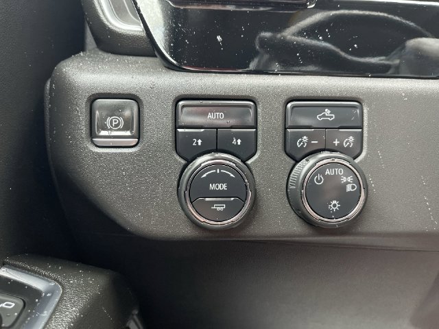 Certified 2024 Chevrolet Silverado 1500 LT AWD/4WD image 18