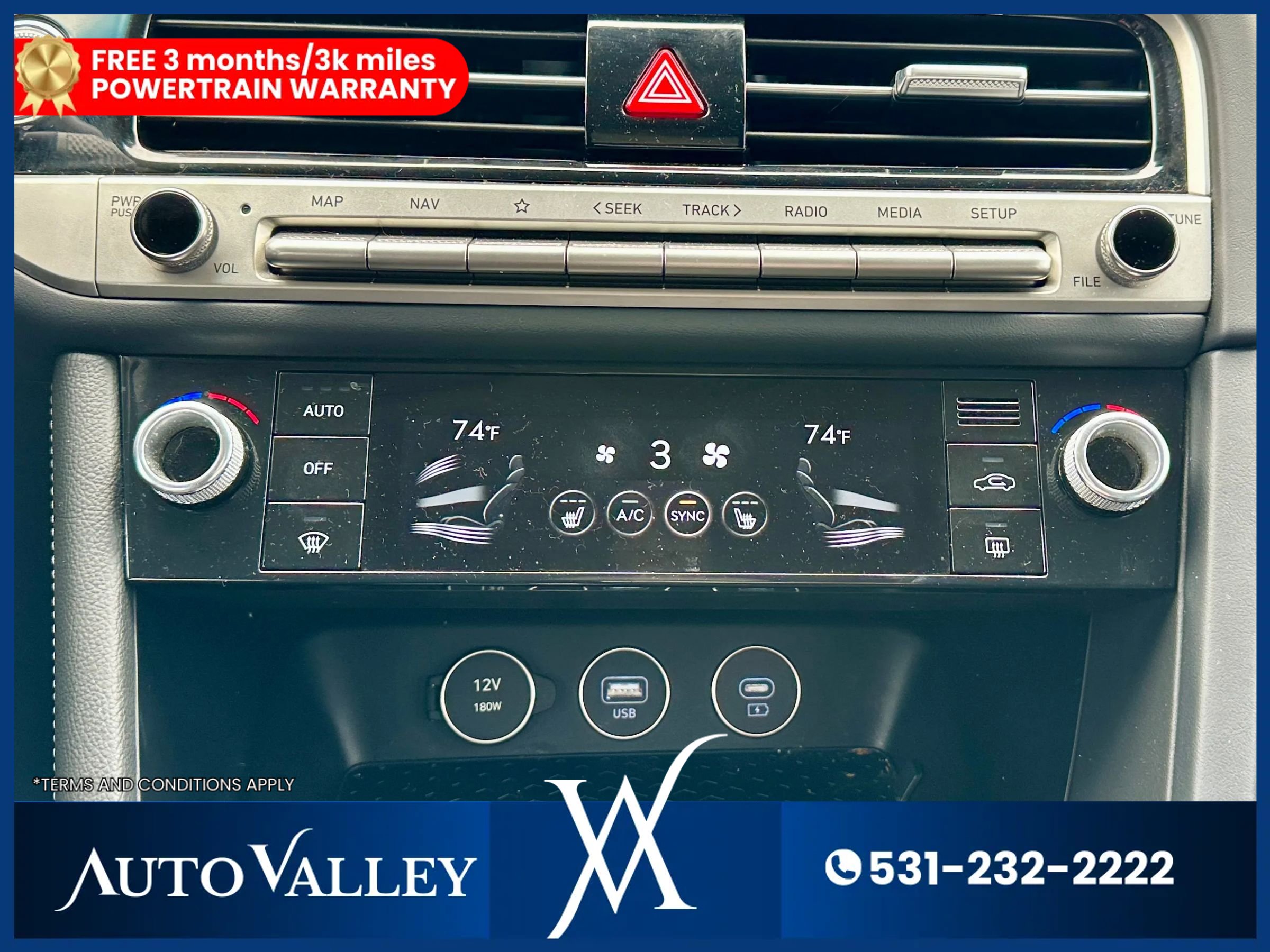 Used 2025 Genesis G70 2.5T RWD image 33