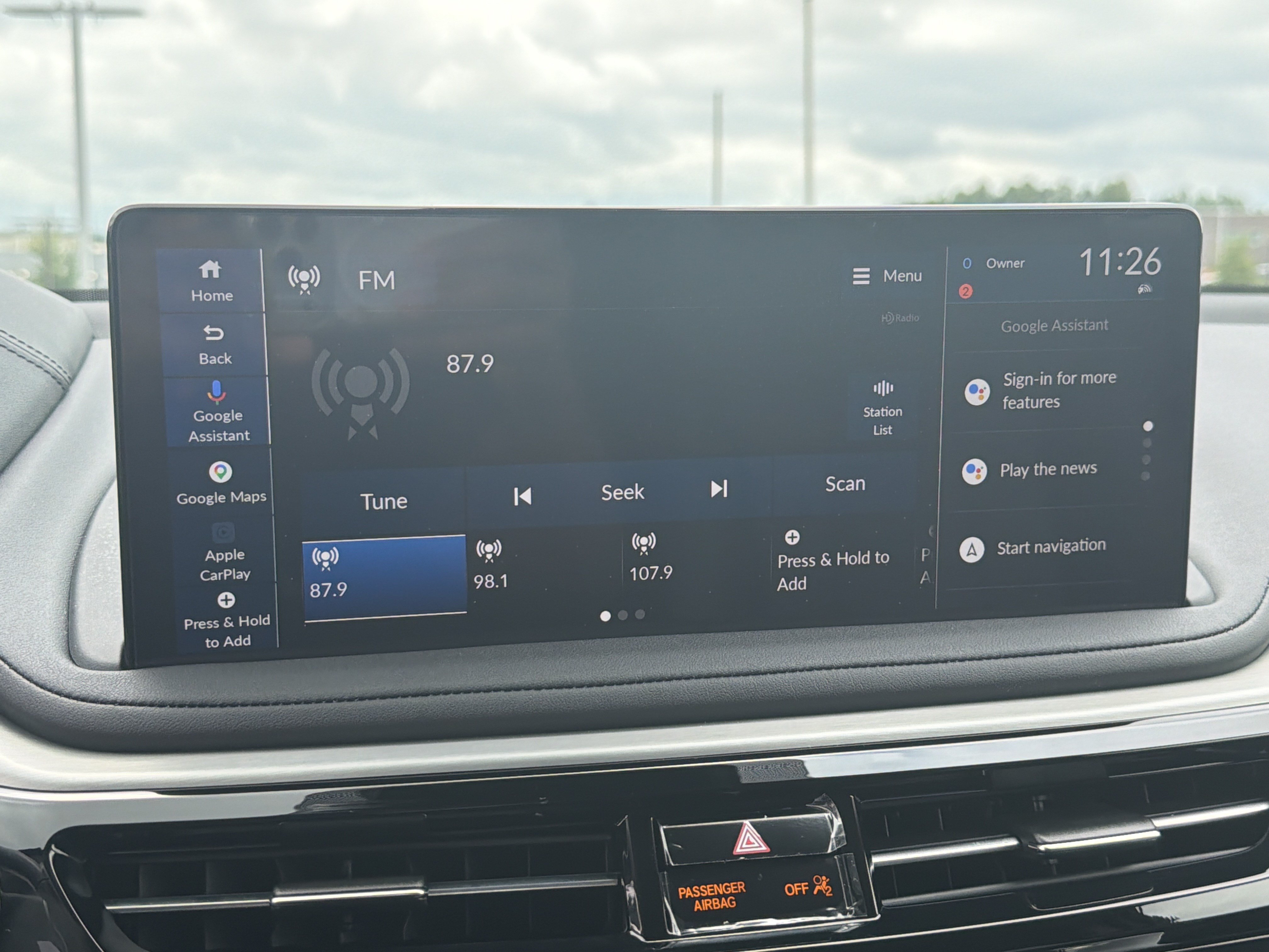 Certified 2025 Acura MDX w/ Technology Package FWD image 23