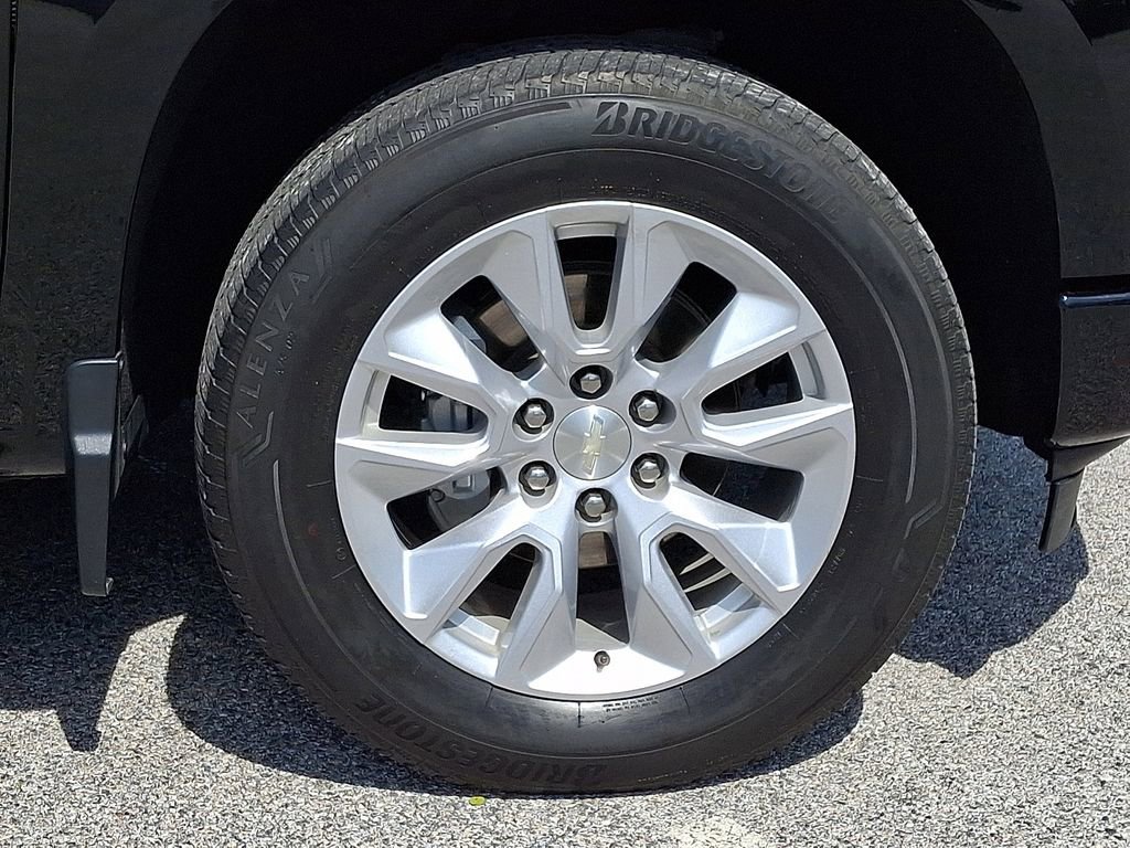 Used 2022 Chevrolet Silverado 1500 Custom AWD/4WD image 11