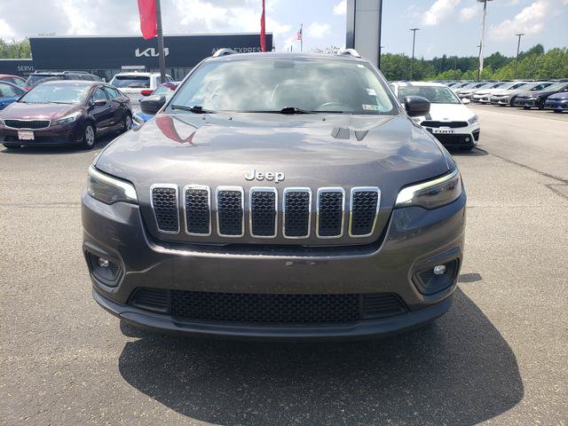 Used 2019 Jeep Cherokee Latitude Plus w/ Cold Weather Group AWD/4WD image 9