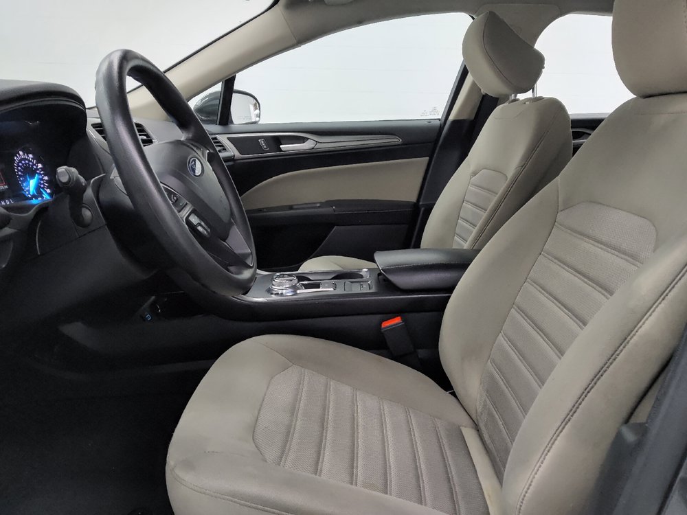Used 2020 Ford Fusion S FWD image 17