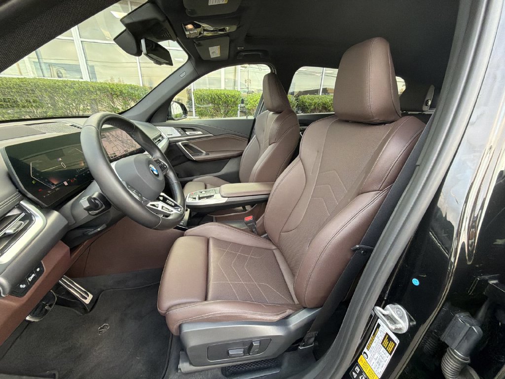 Used 2023 BMW X1 xDrive28i w/ Premium Package AWD/4WD image 19