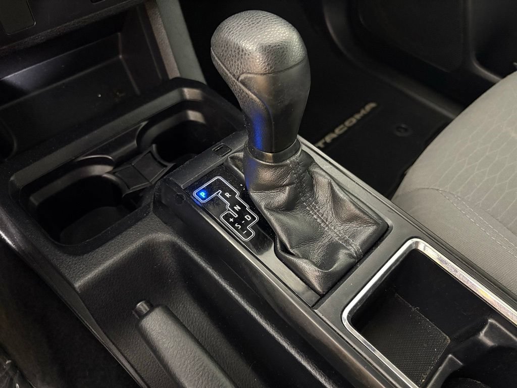 Used 2018 Toyota Tacoma SR w/ SR Convenience Package AWD/4WD image 29