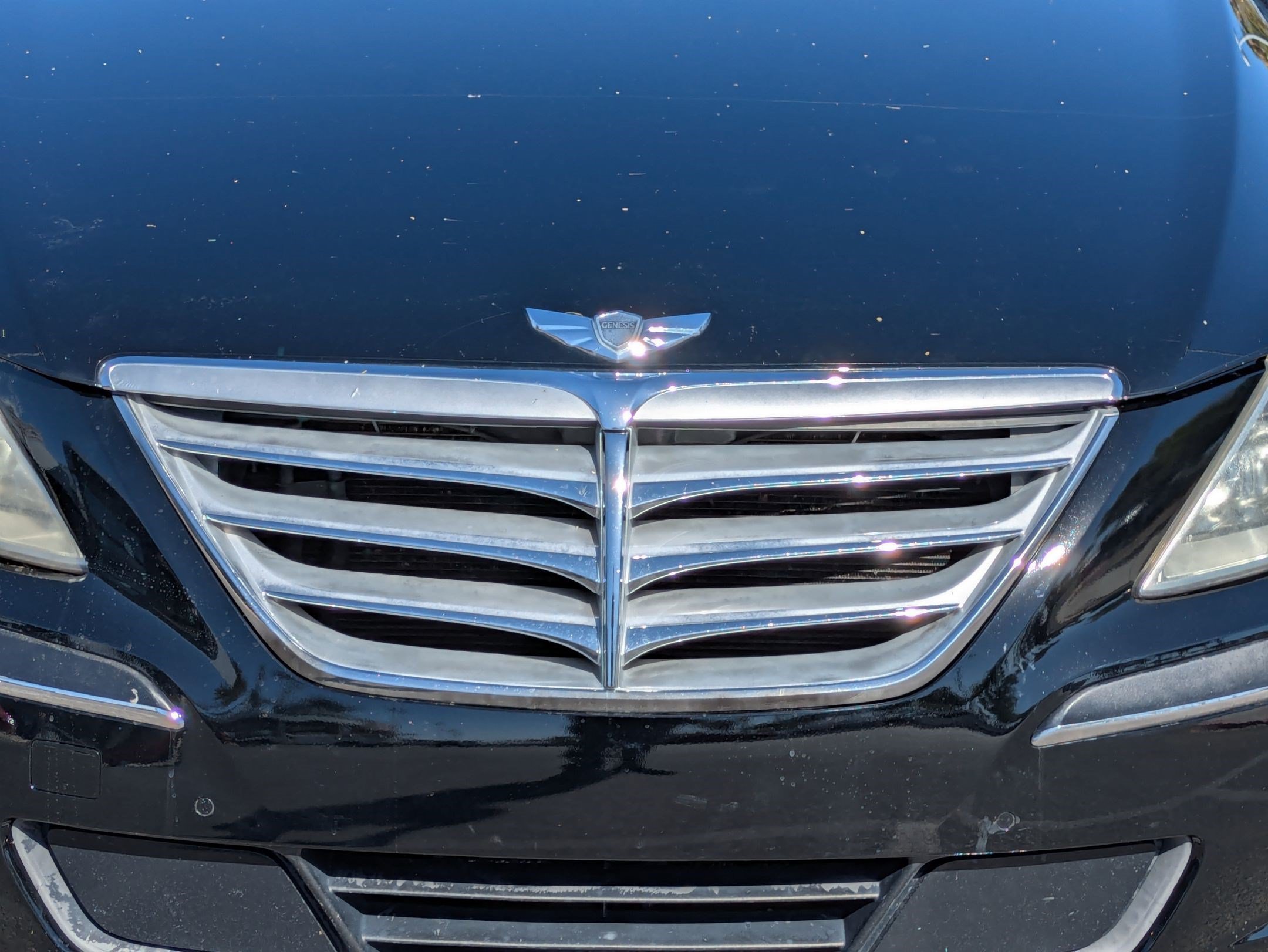 Used 2011 Hyundai Genesis 4.6 RWD image 9