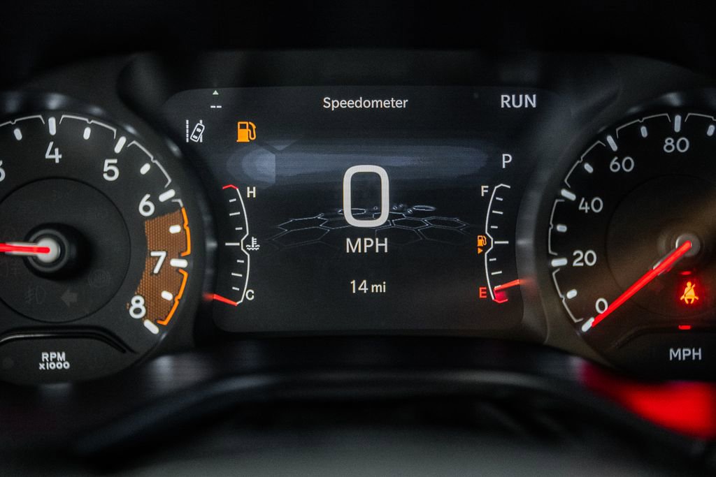 New 2026 Jeep Compass Latitude image 38