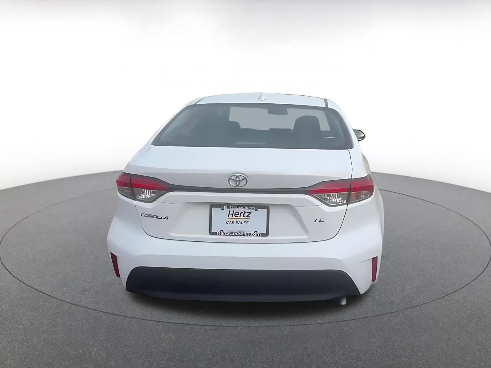 Used 2025 Toyota Corolla LE image 12