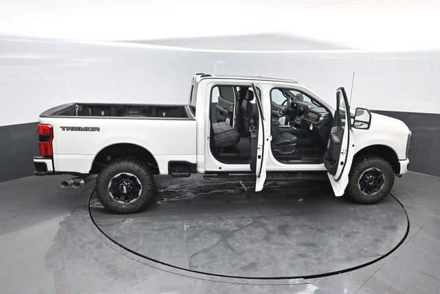 New 2026 Ford F250 Platinum w/ Tremor Off-Road Package image 45