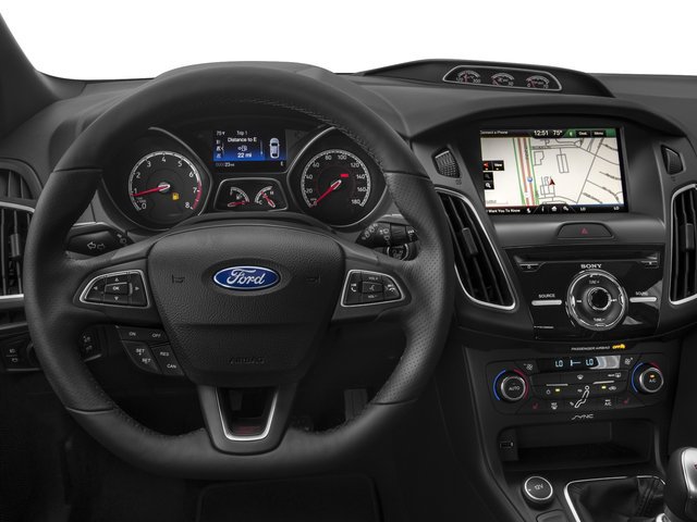 Used 2016 Ford Focus ST FWD image 6